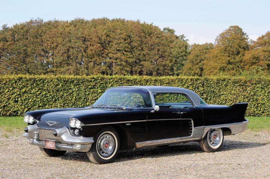  Cadillac Eldorado Biarritz 1958 года  (фото 13 из 15)